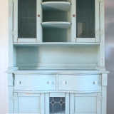finished-oak-hutch