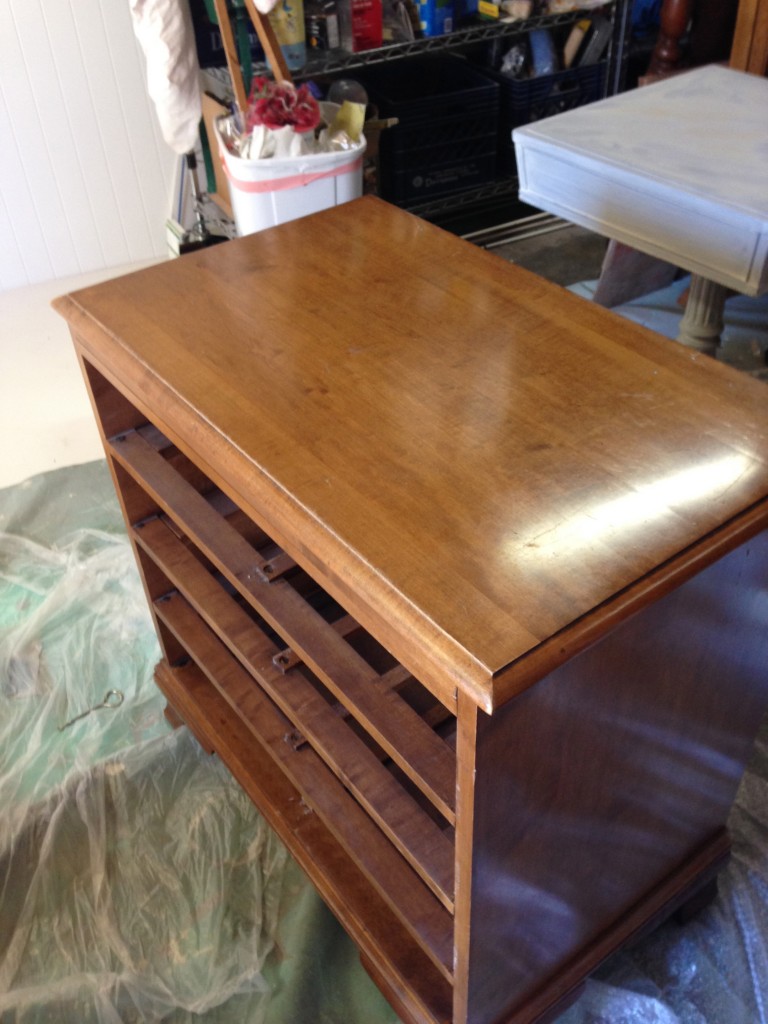 how to paint a union jack on a dresser