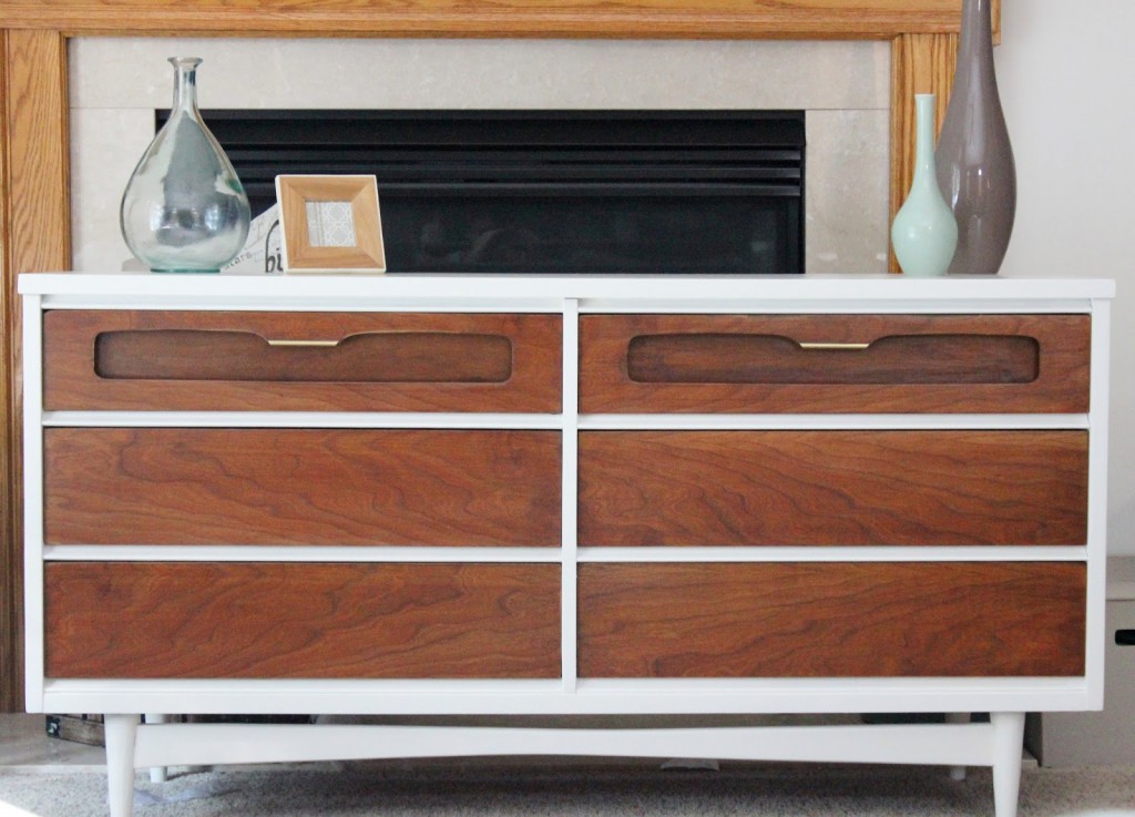 Mid Century Modern Dresser