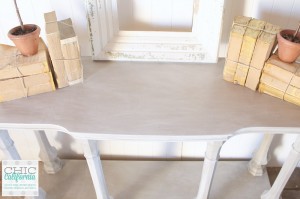 RH Style Faux Weathered Pine Table
